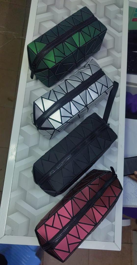 Diamond Makeup Bag, Travel Cosmetic Bag Make up Pouch Small Travel Zipper Pouch, Makeup Organizer Bag for Women