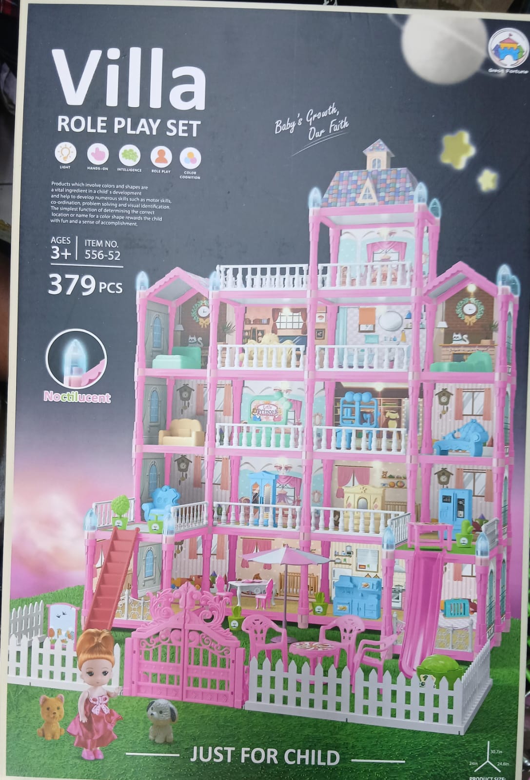 Girls beautiful doll house  Sturdy Dollhouse with Big Furnitures & Accessories, ABS Plastic Play House Toys Gifts for 3 to 12 Year Olds Girls Kids