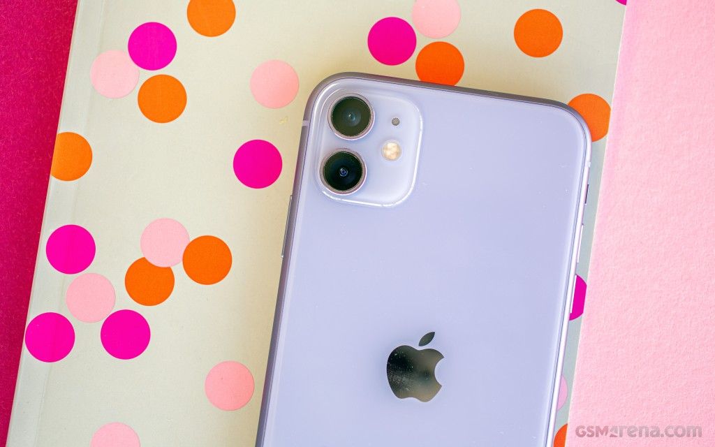 Apple iPhone 11 - a perfect blend of power, style, and intelligent features. Its vibrant 6.1-inch Liquid Retina HD display delivers true-to-life colors.