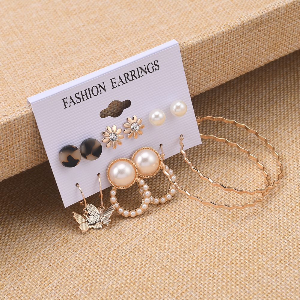 Fashion Fashionable Earrings With 6 Set With 3 Loops And 3 Studs.