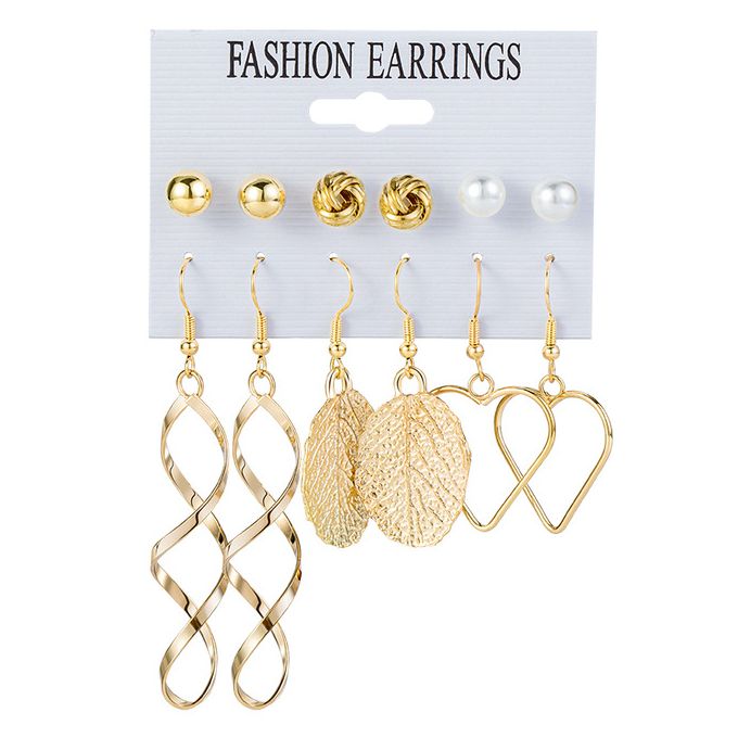 Fashion Fashionable Earrings With 6 Set With 3 Loops And 3 Studs.