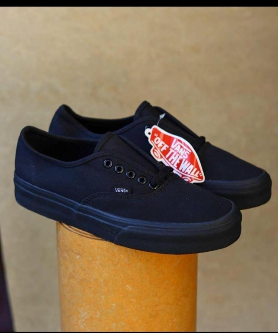 Quality Unisex ''VANS OFF THE WALL'', High Quality Casual Rubber Shoes (Best Shop for Quality Shoes, Sneakers, Casuals, Boots, Oxfords, Officials and Shoe Accessories)