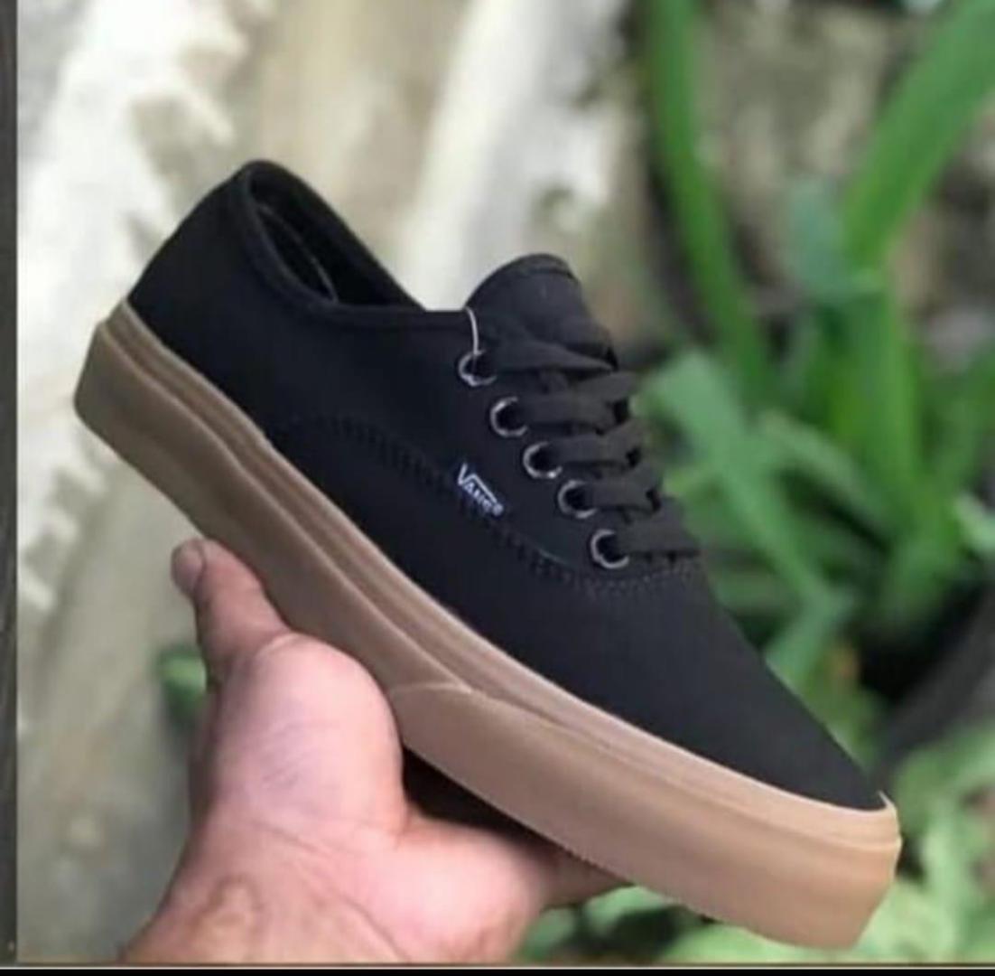 Quality Unisex ''VANS OFF THE WALL'', High Quality Casual Rubber Shoes (Best Shop for Quality Shoes, Sneakers, Casuals, Boots, Oxfords, Officials and Shoe Accessories)
