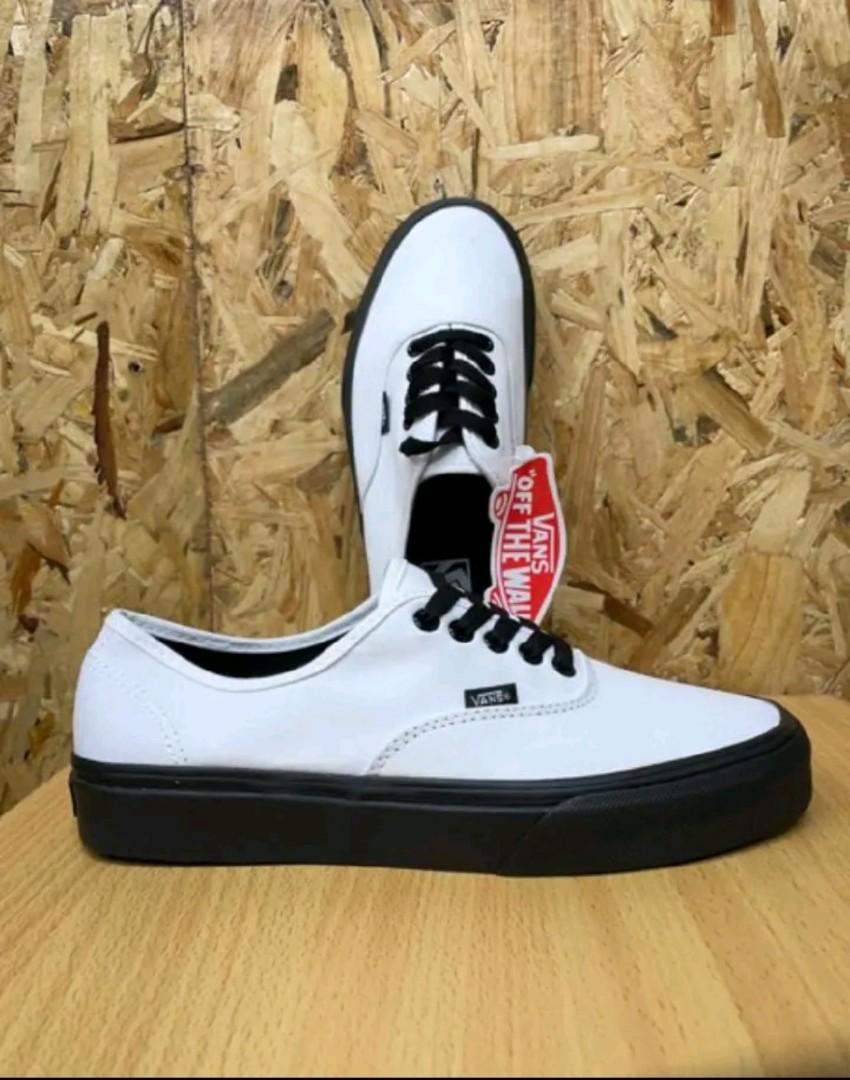 Quality Unisex ''VANS OFF THE WALL'', High Quality Casual Rubber Shoes (Best Shop for Quality Shoes, Sneakers, Casuals, Boots, Oxfords, Officials and Shoe Accessories)
