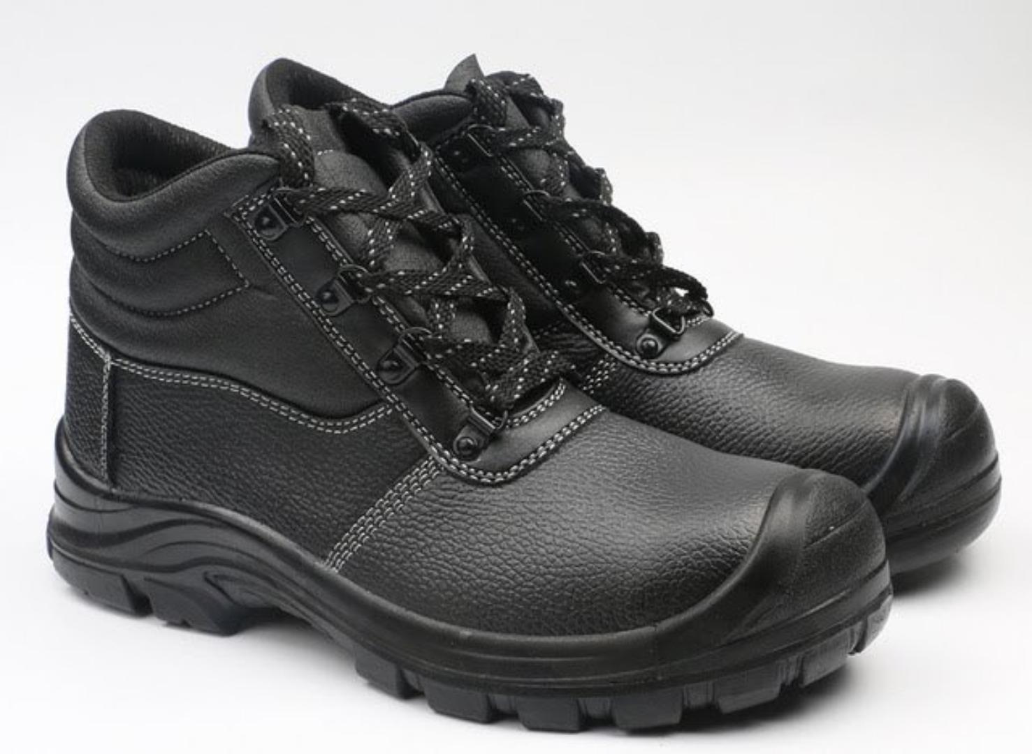 ORIGINAL BLACK LEATHER AND RUBBER SOLE SAFETY BOOTS, INDUSTRIAL BOOTS, SAFETY SHOES, COMPANY SHOES, SHOCK ABSORBING