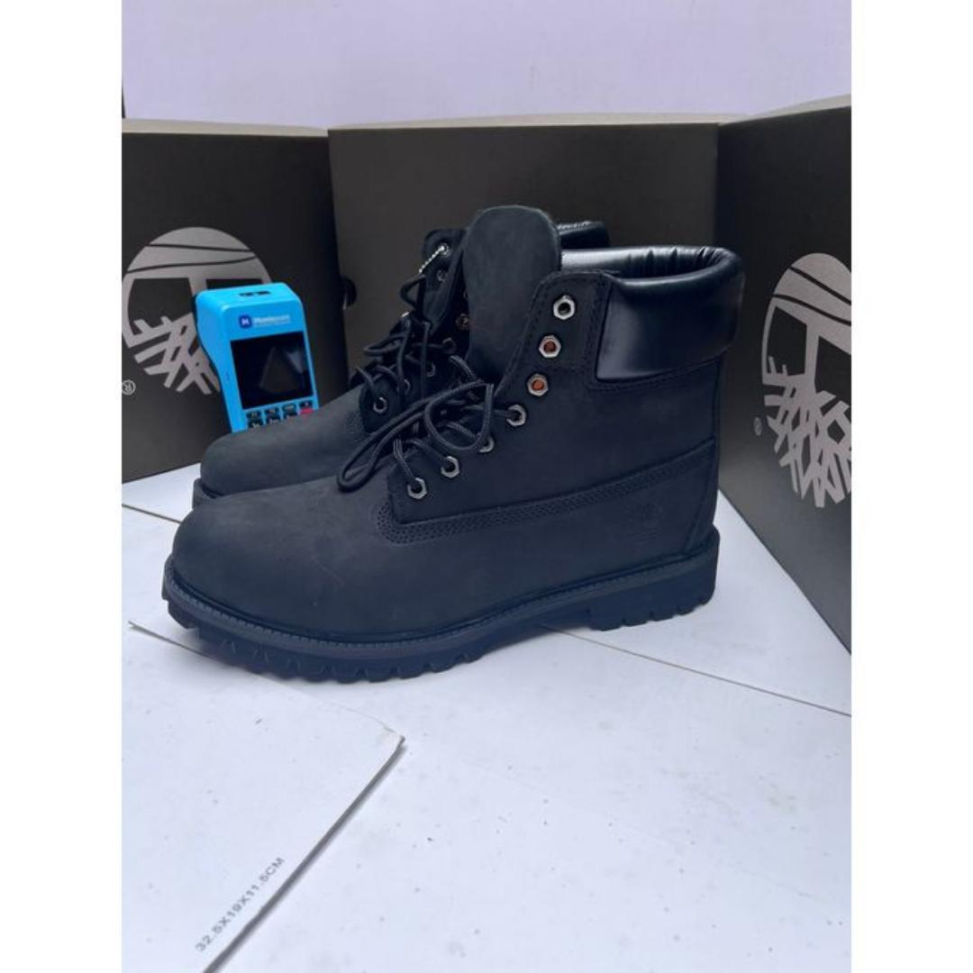 HIGH QUALITY BLACK LEATHER TIMBERLAND BOOTS,  BLACK LEATHER SHOES (BEST SHOP FOR BOOTS LOAFERS, OFFICIALS, CASUALS, SNEAKERS)