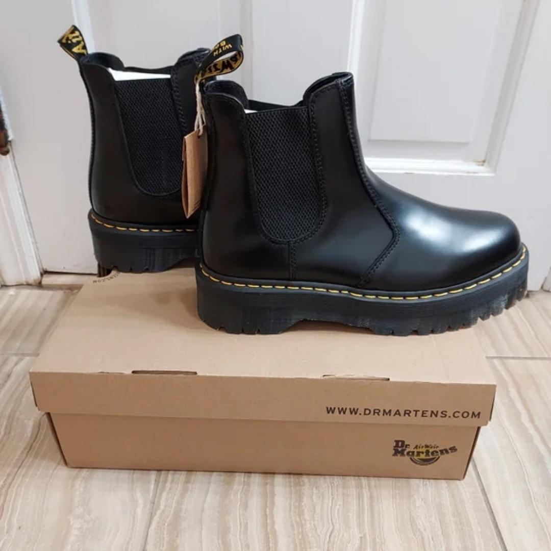 Dr. Martens Platform Chelsea Boots, Unisex Boots (Best Shop for Quality Shoes, Sneakers, Casuals, Boots, Oxfords, Officials and Shoe Accessories)