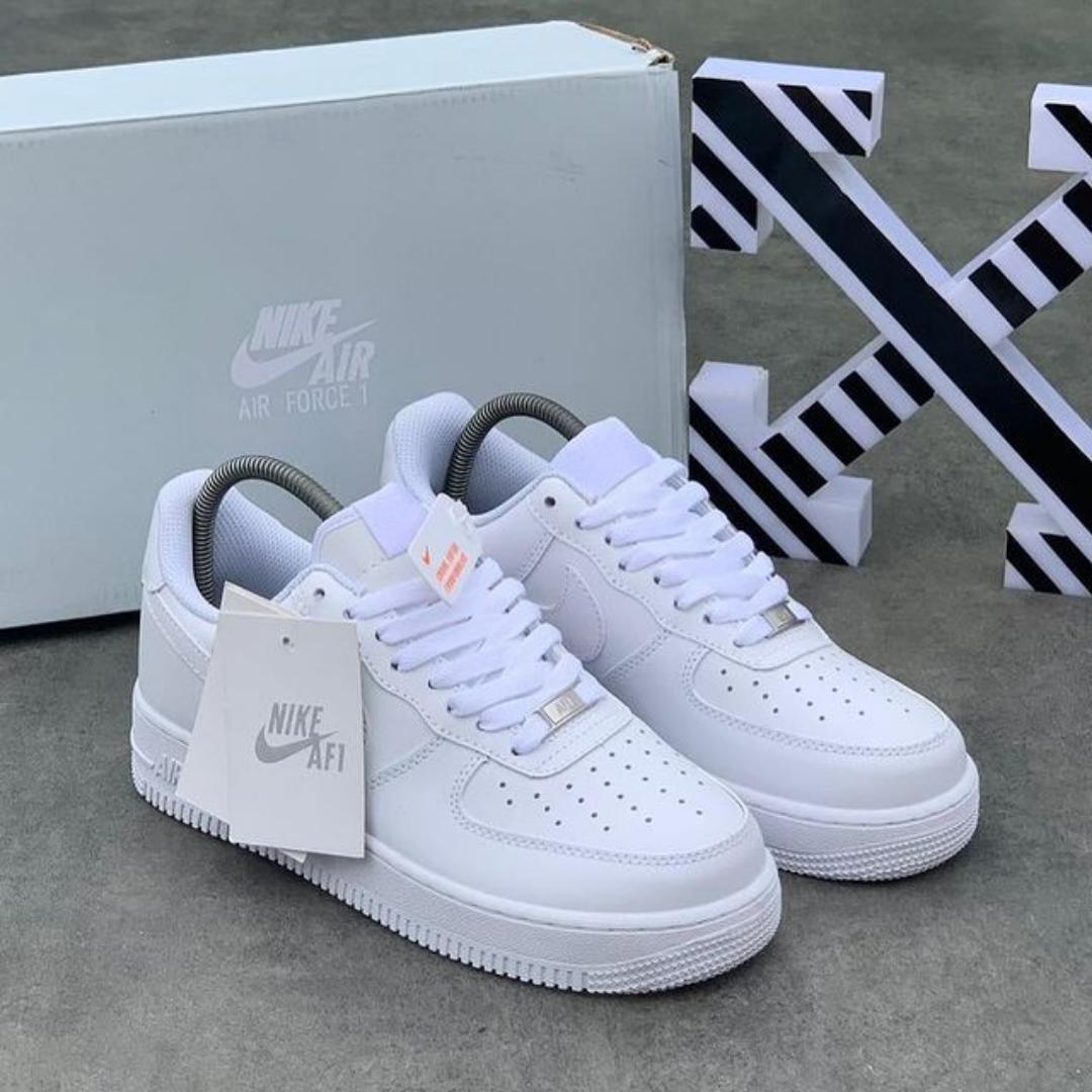 Best Offer  in the market  now. AIRFORCE 1 HARD LEATHER UNISEX SNEAKER Original Air Force 1 '07 Low, white Airforce 1 high quality sneakers