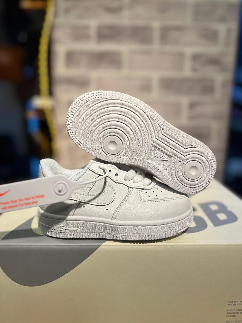 Unisex Kids shoes # cool kids.Best comfortable Kids shoes ever. New Best Offer  in the market  now. AIRFORCE 1 HARD LEATHER UNISEX SNEAKER Original Air Force 1 '07 Low, white Airforce 1 high quality.