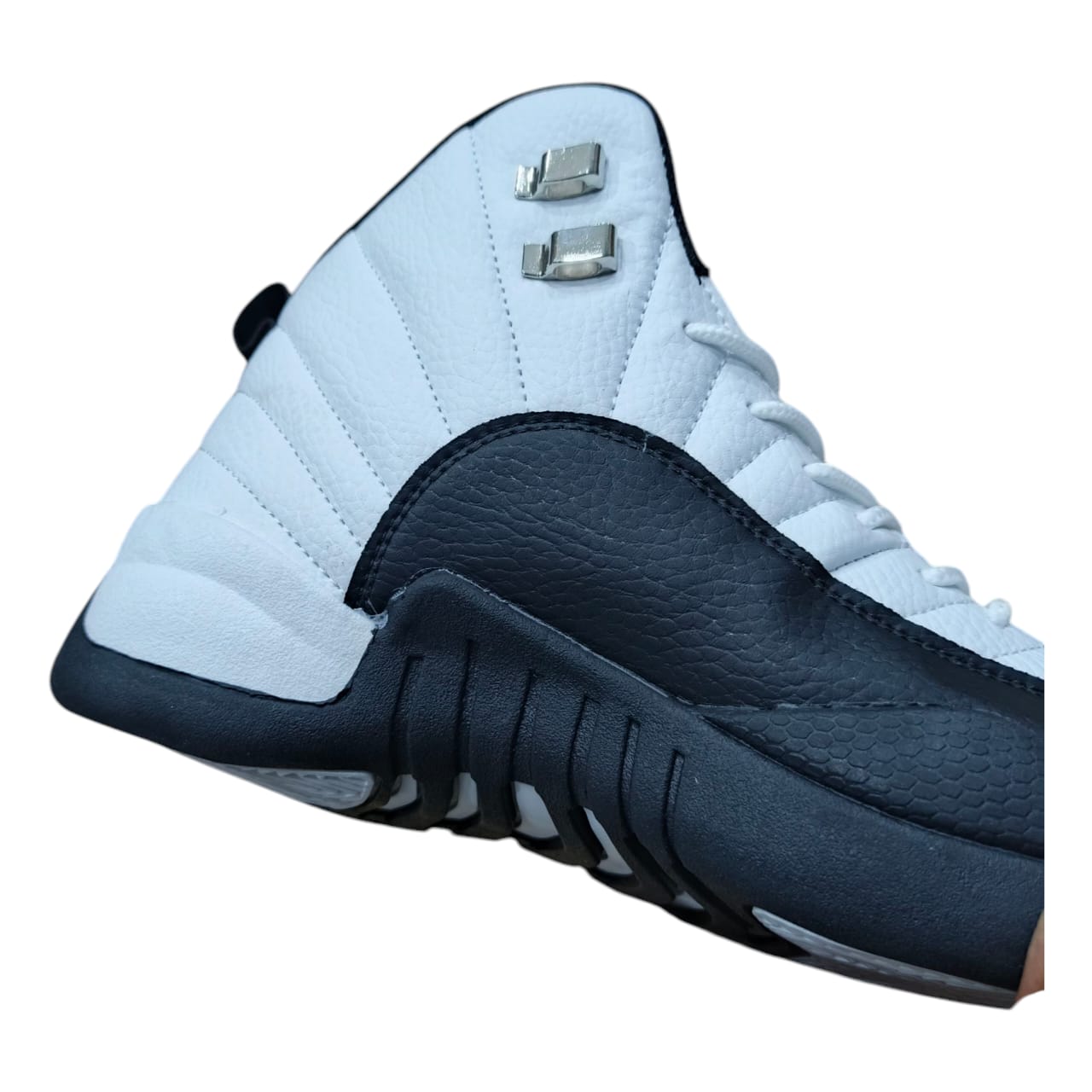 GEEBB sneakers, Winter Warm Men Women Sports Shoes High Tops Boots Mens Basketball Sneakers Athletics Basket Shoes.