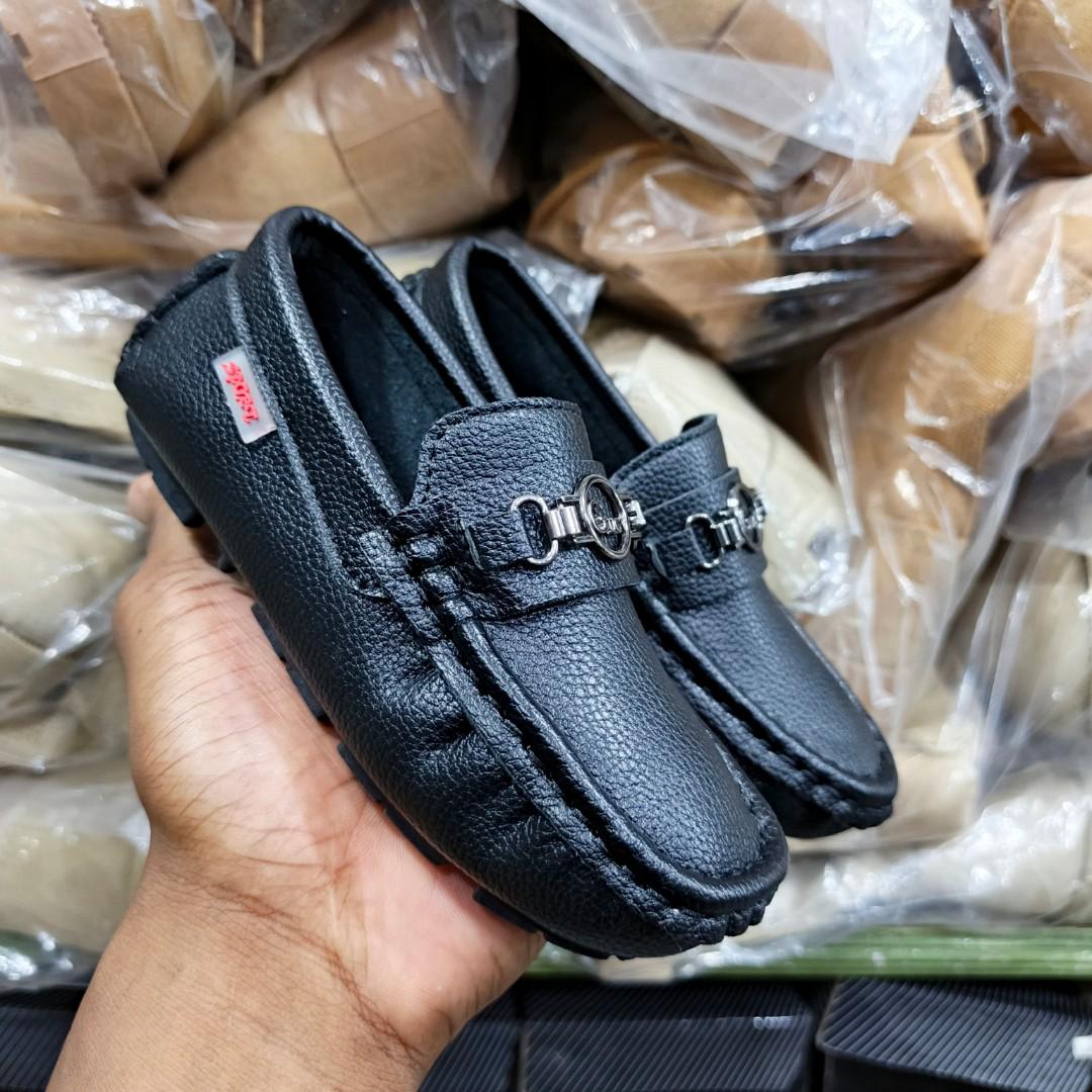 Smart Boys black pumps. Luxury loafers. Newly released black loafer. Boys Mocasin style penny loafer. Non-slip todlerlittle kid shoes.