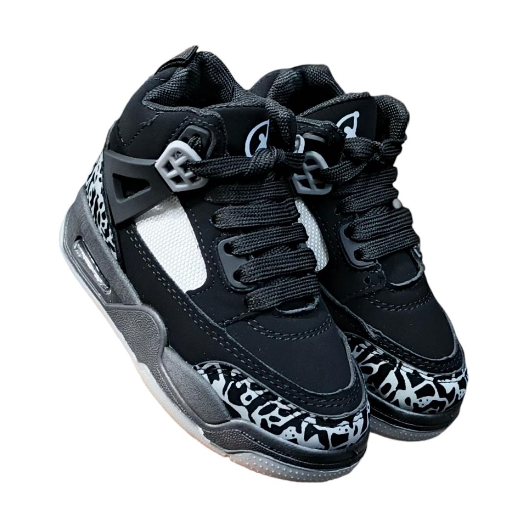 KIDS AIR JORDAN SPINZIKE SNEAKERS.  JORDAN SON OF MARS