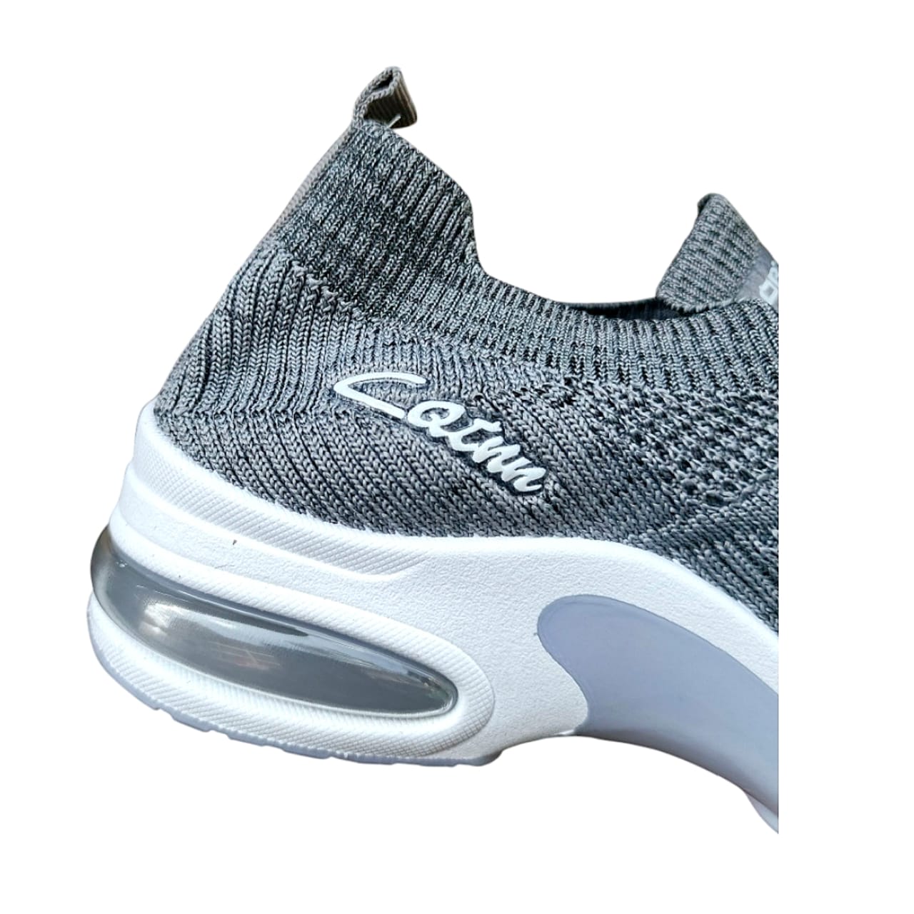 Lightweight Breathable gym Footwear. Athletic sports/gym sneakers for ladies. Fashionable Lace-Up mesh canvas. Comfortable soft sole air cushioned ladies running shoes.