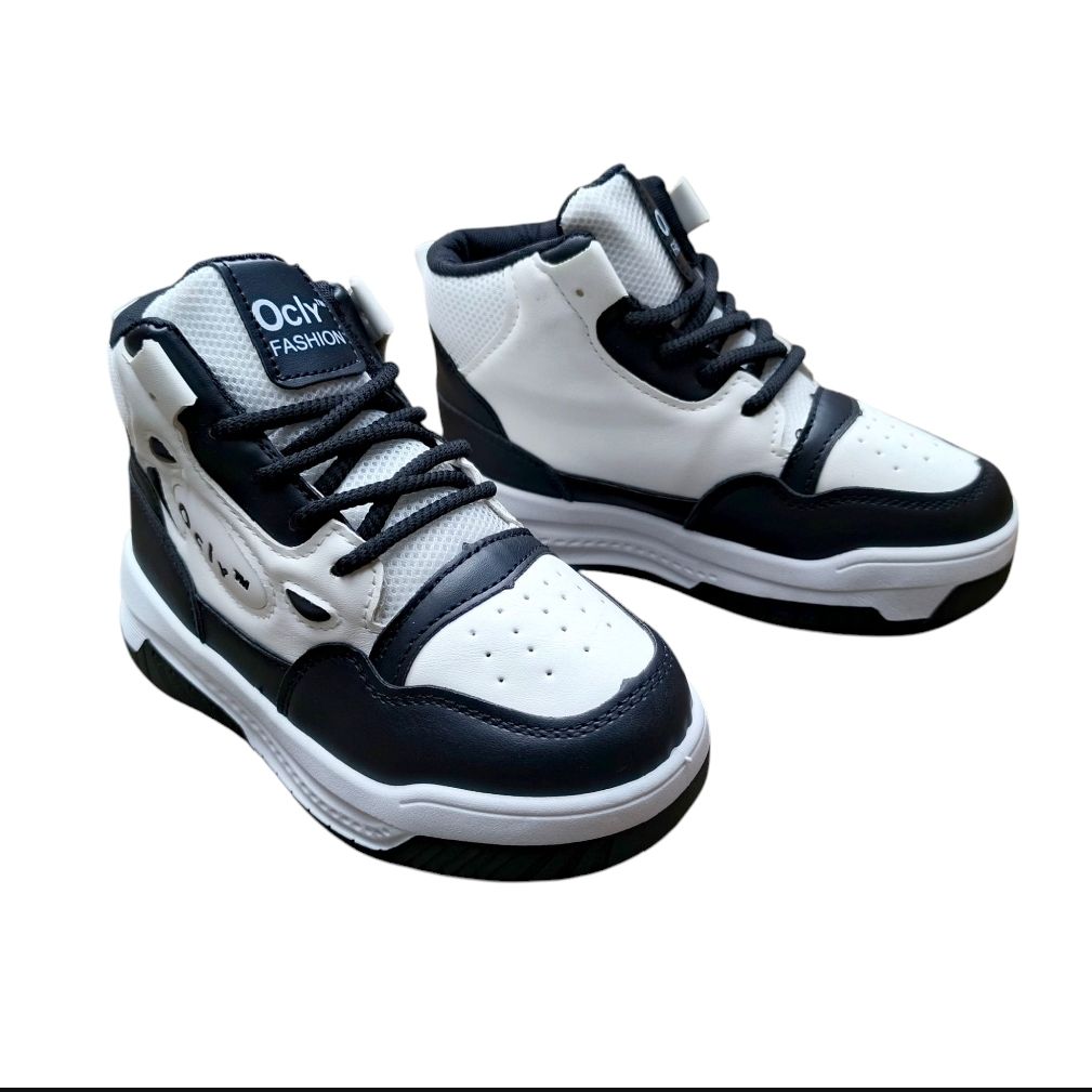 HIGH-CUT sport kid Designer kids Shoes Thick Sole Casual Sneakers Sports.  Vulcanized Sneakers, chunky laces sport shoes. Boys and girls sneaker sport shoes.