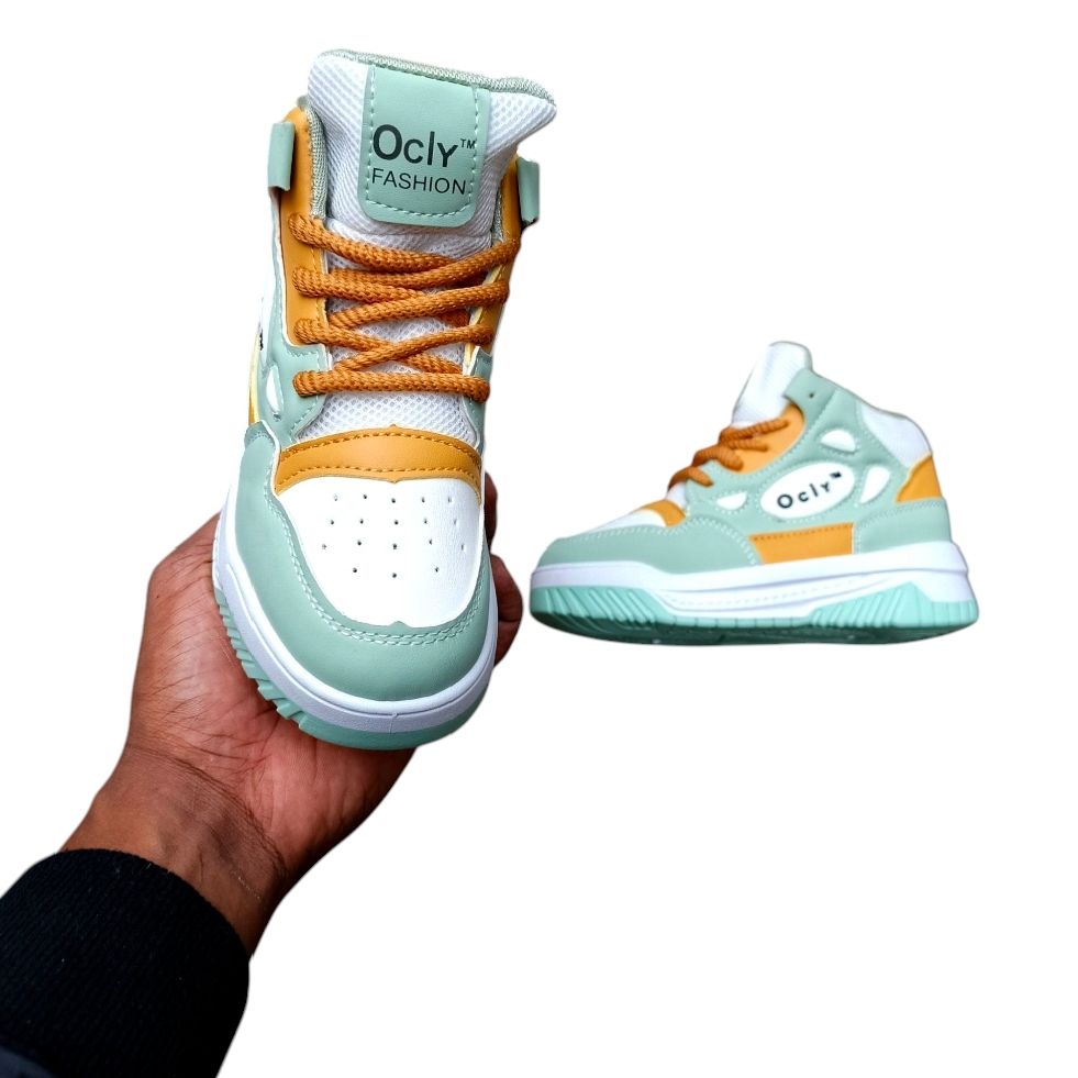 HIGH-CUT sport kid Designer kids Shoes Thick Sole Casual Sneakers Sports.  Vulcanized Sneakers, chunky laces sport shoes. Boys and girls sneaker sport shoes.