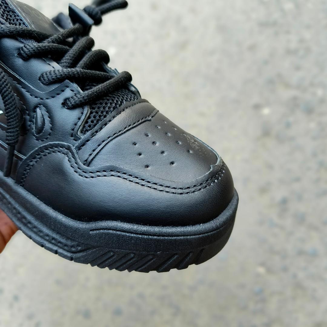 HIGH-CUT sport kid Designer kids Shoes Thick Sole Casual Sneakers Sports.  Vulcanized Sneakers, chunky laces sport shoes. Boys and girls sneaker sport shoes.