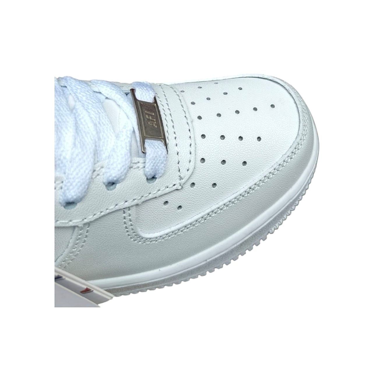airforce 1, white sneakers. Leather shoes for both boys and Girls, ladies white shoes. Fashionable and elegant sneaker.