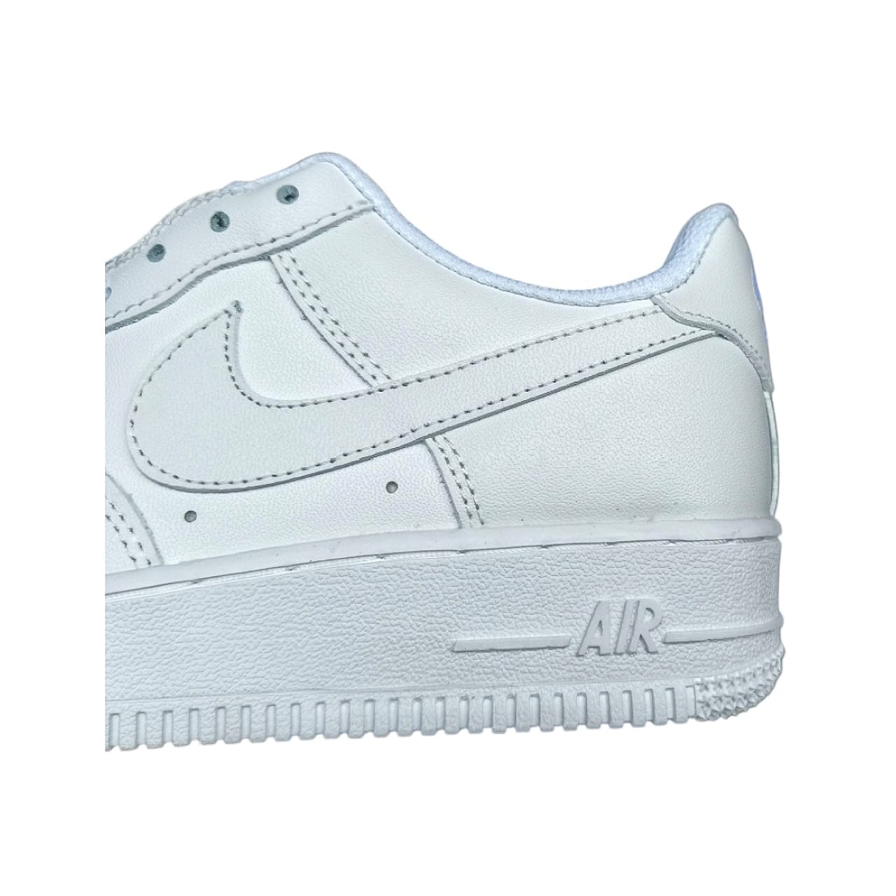 airforce 1, white sneakers. Leather shoes for both boys and Girls, ladies white shoes. Fashionable and elegant sneaker.