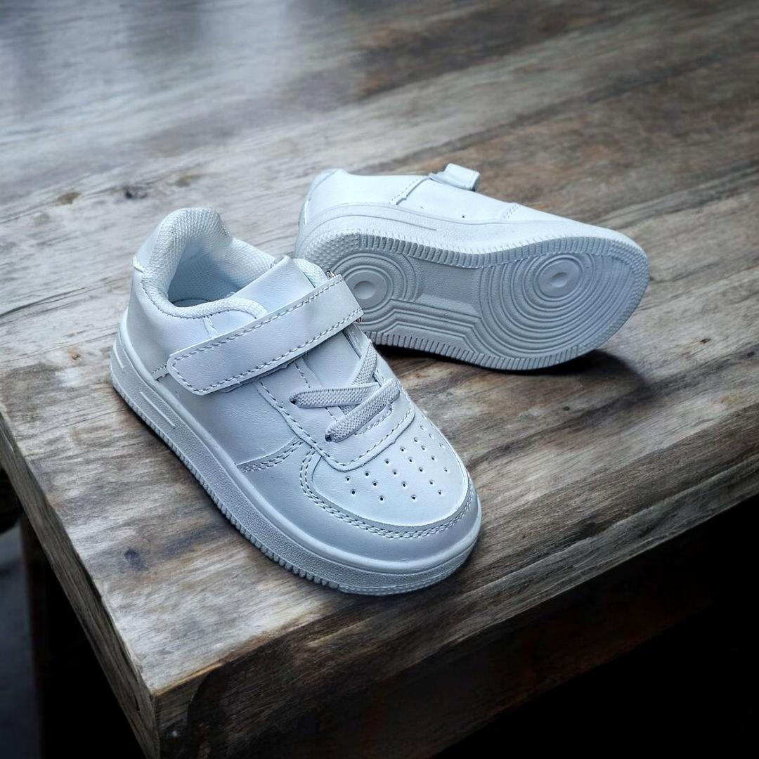 Air 1, plain white sneakers.Cute Spring Autumn Boys Girl's Kids White Fashion Casual Shoes Non-slip Sneakers Sports Shoes PVC Unisex Print Rubber Mesh.