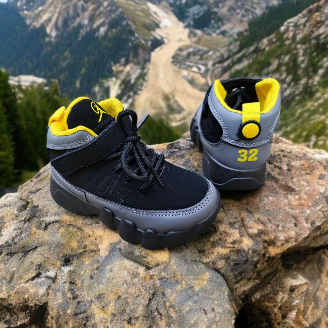 J9 SNEAKER FOR KIDS, UNIVERSITY BLUE, RETRO RED, BLACKWHITE, BLACKRED, BLACKGREYBLUE, BLACKYELLOW