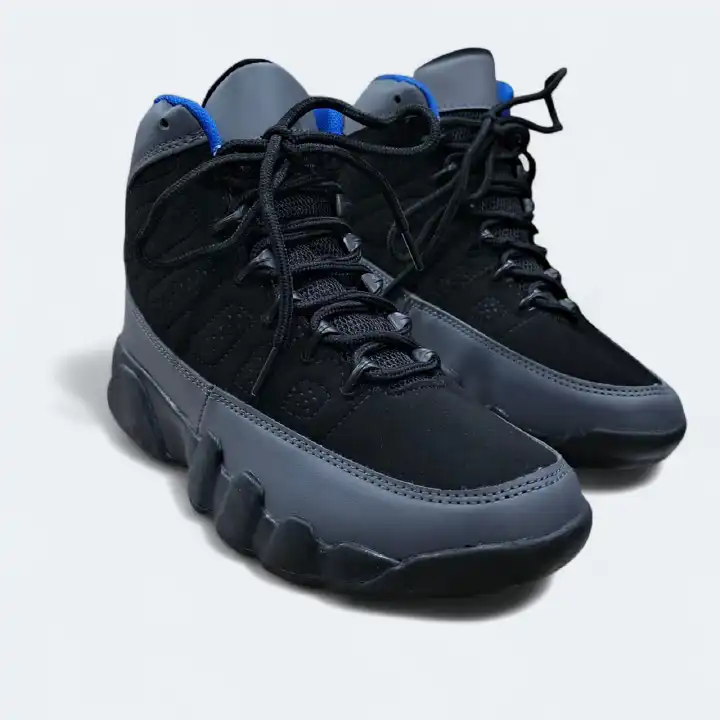 Ariana J9 Retro boot NRG. Men sneakers grey black blue, grey black yellow and grey black red. High top sneaker boot with combination of suede and leather.