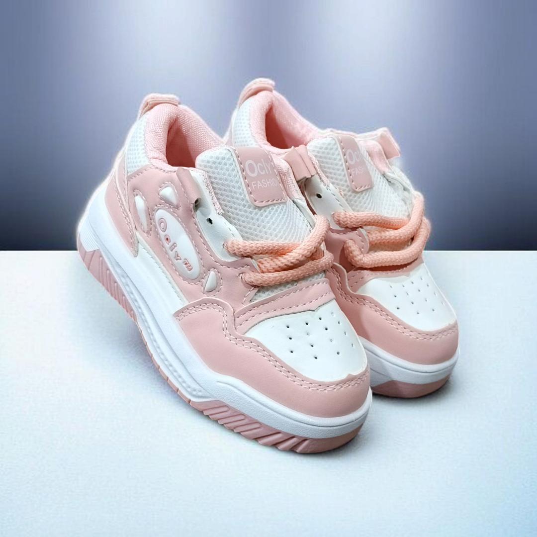 Toddlers Sport kid Designer kids Shoes Thick Sole Casual Sneakers Sports.  Vulcanized Sneakers, chunky laces sport shoes. Boys and girls sneaker sport shoes.