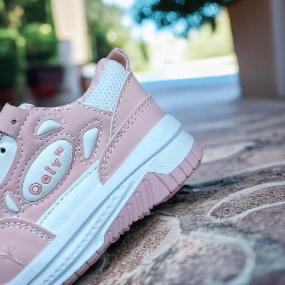 Toddlers Sport kid Designer kids Shoes Thick Sole Casual Sneakers Sports.  Vulcanized Sneakers, chunky laces sport shoes. Boys and girls sneaker sport shoes.