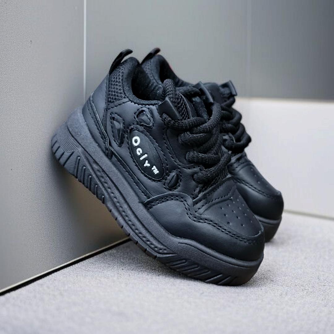 Toddlers Sport kid Designer kids Shoes Thick Sole Casual Sneakers Sports.  Vulcanized Sneakers, chunky laces sport shoes. Boys and girls sneaker sport shoes.