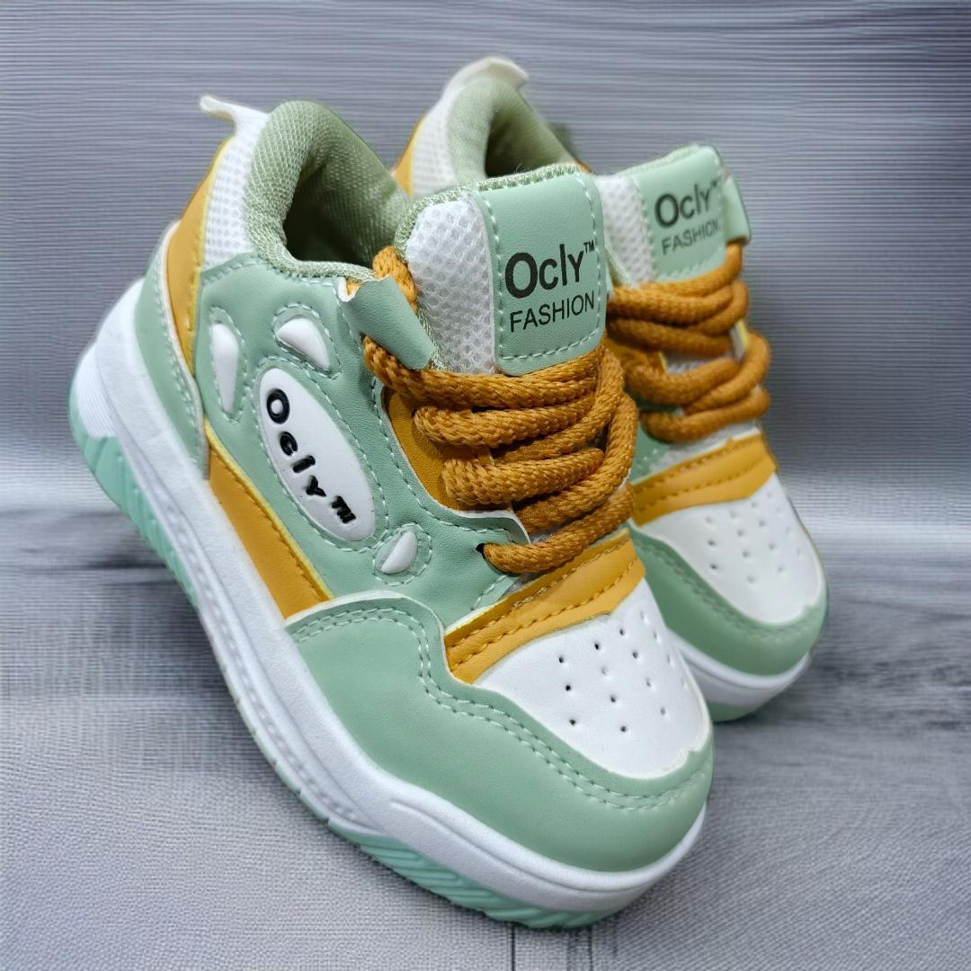 Toddlers Sport kid Designer kids Shoes Thick Sole Casual Sneakers Sports.  Vulcanized Sneakers, chunky laces sport shoes. Boys and girls sneaker sport shoes.