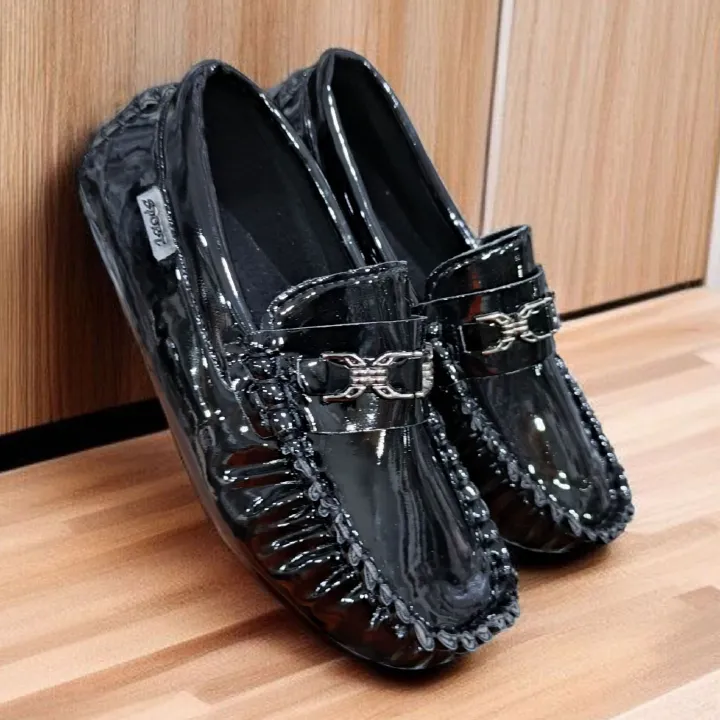 Pine Kids Slip On Party wear loafers for kids. Boys Quality Classy leather Loafers shoes. Boys synthetic casual office wear slip-on loafers.