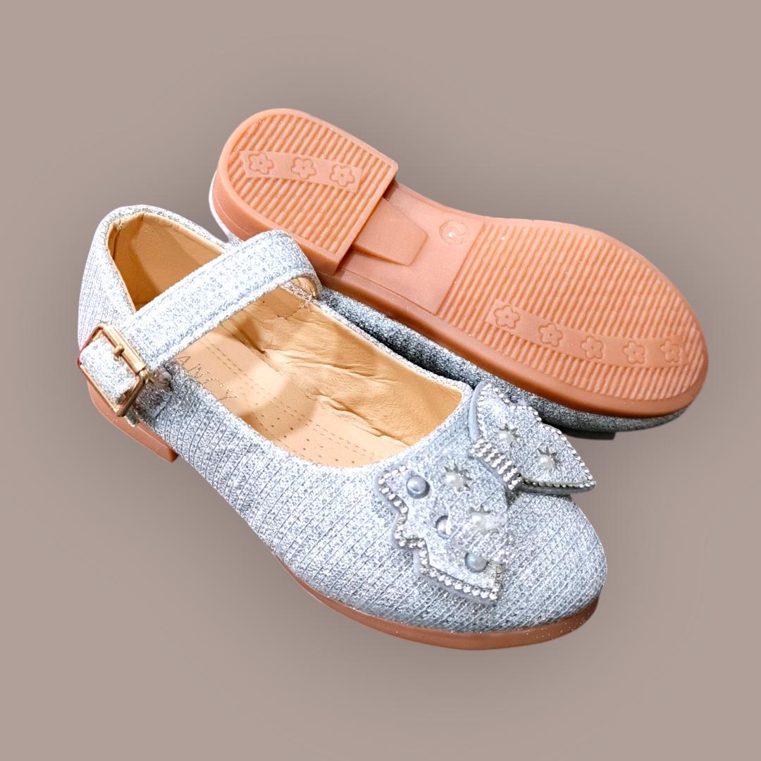 Ariana Baby girl suede glitter shoes. Children kids pearl bling sequins single princess shoes. Toddler infant Kids spring summer girls shoes.