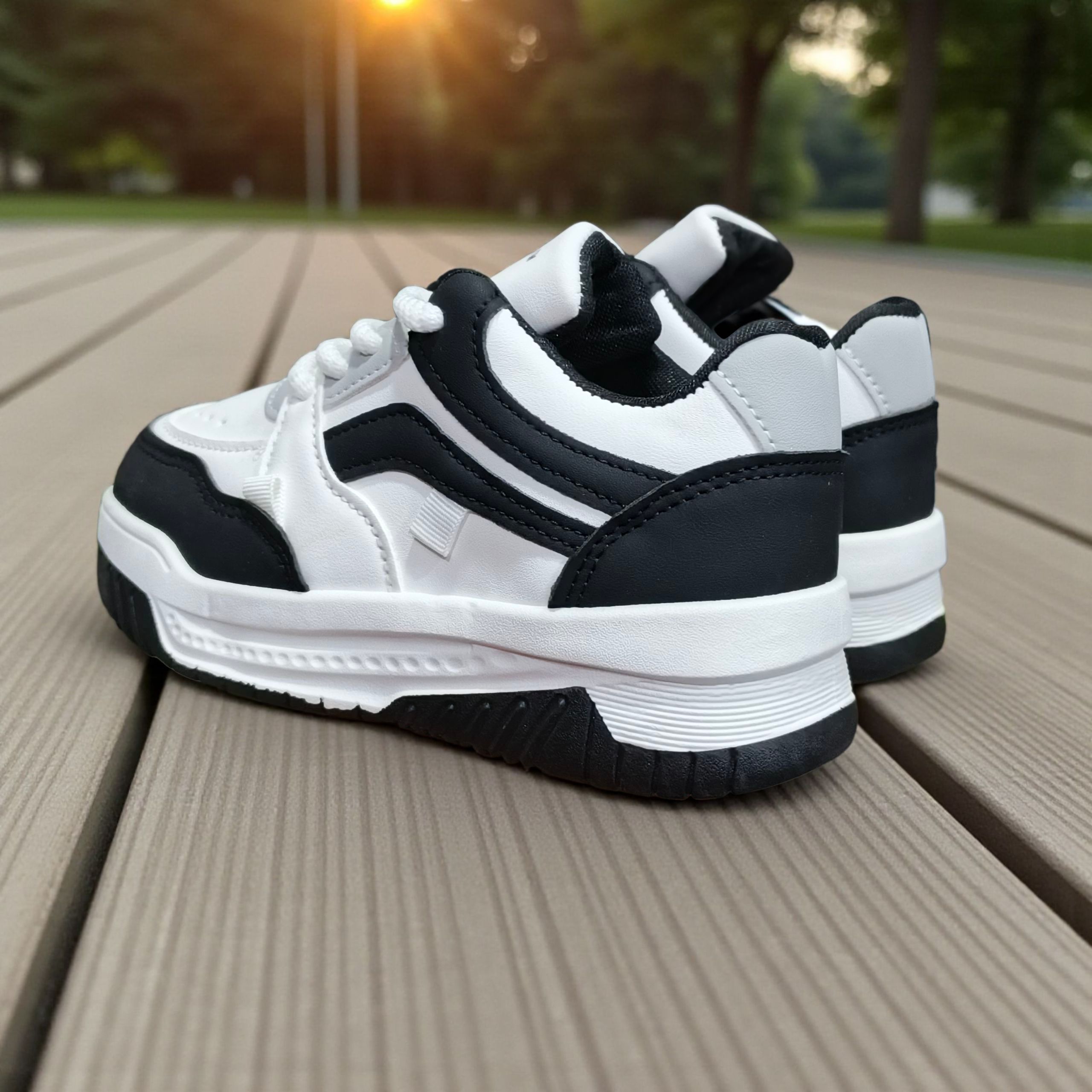 Kids' Classic Black & White Fashion Sneakers, Lightweight High-Top Trainers. Stylish Oclo Fashion Sport Shoes for Boys & Girls.  Comfortable & Durable;  Junior Court Style Sneakers ,Easy-Wear Lace-Up