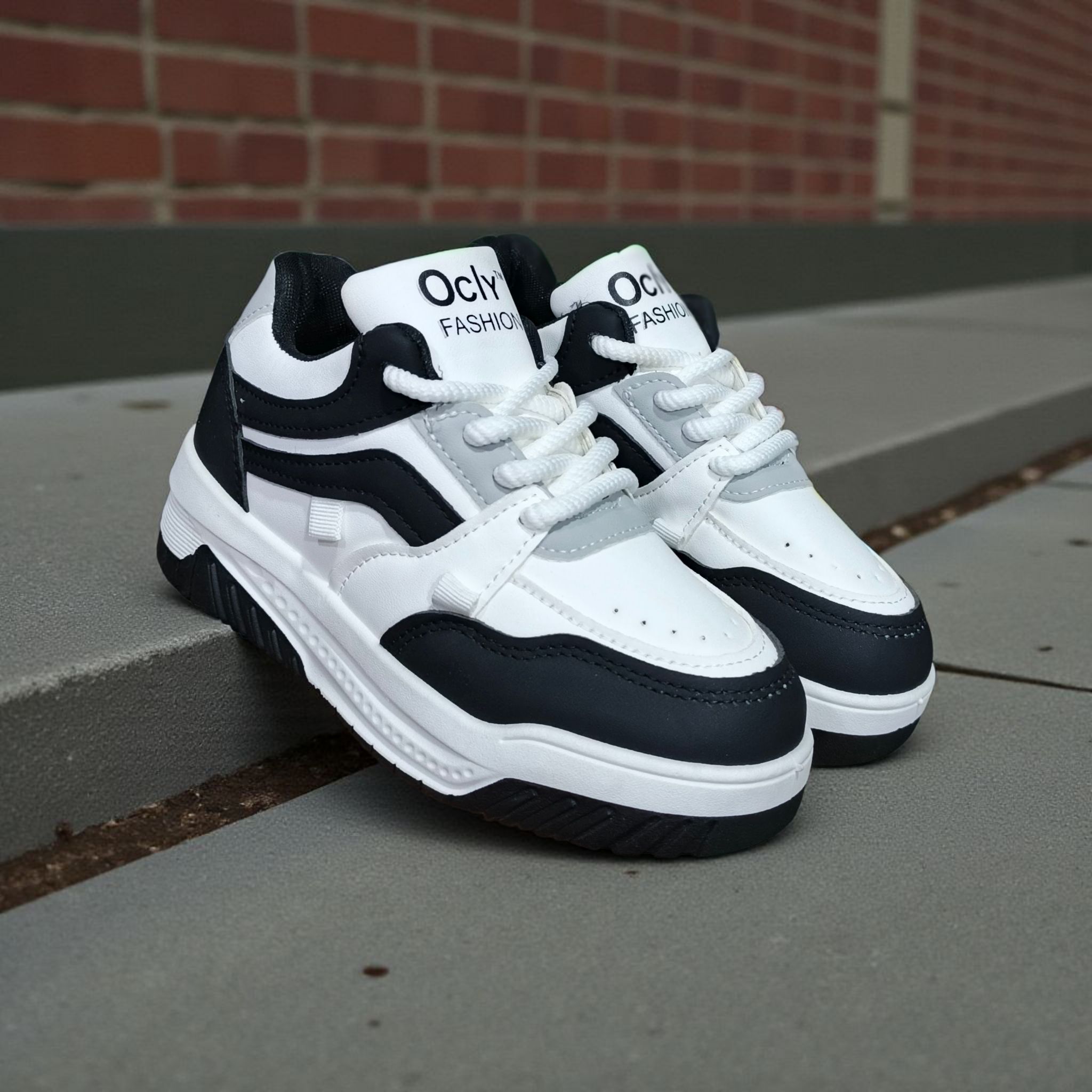 Kids' Classic Black & White Fashion Sneakers, Lightweight High-Top Trainers. Stylish Oclo Fashion Sport Shoes for Boys & Girls.  Comfortable & Durable;  Junior Court Style Sneakers ,Easy-Wear Lace-Up