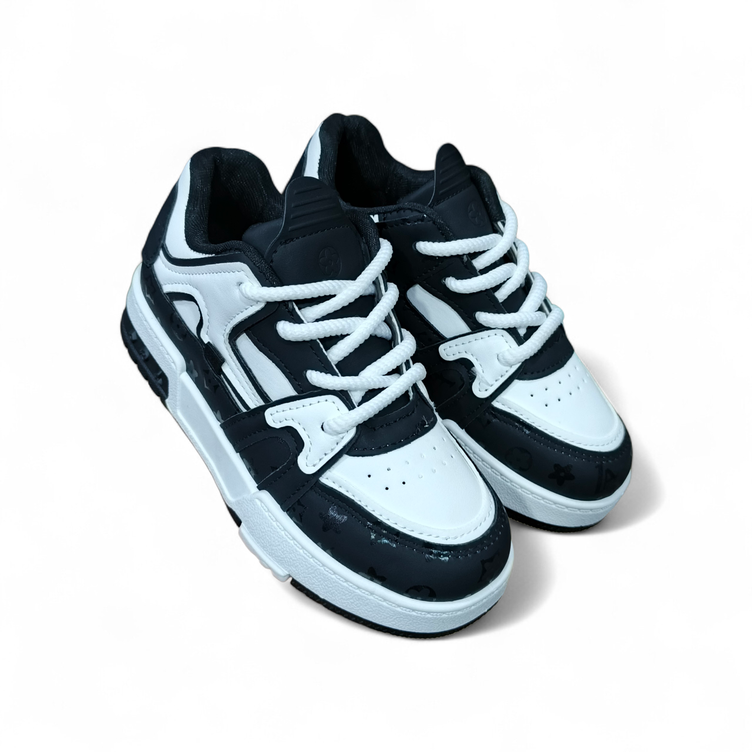 Classic Black & White Kids' Sneakers. Durable and stylish sneaker for Kids. Kids Everyday sneakers. Two tone shoes, lightweight and supportive sneaker trainers, easy to wear and durable.