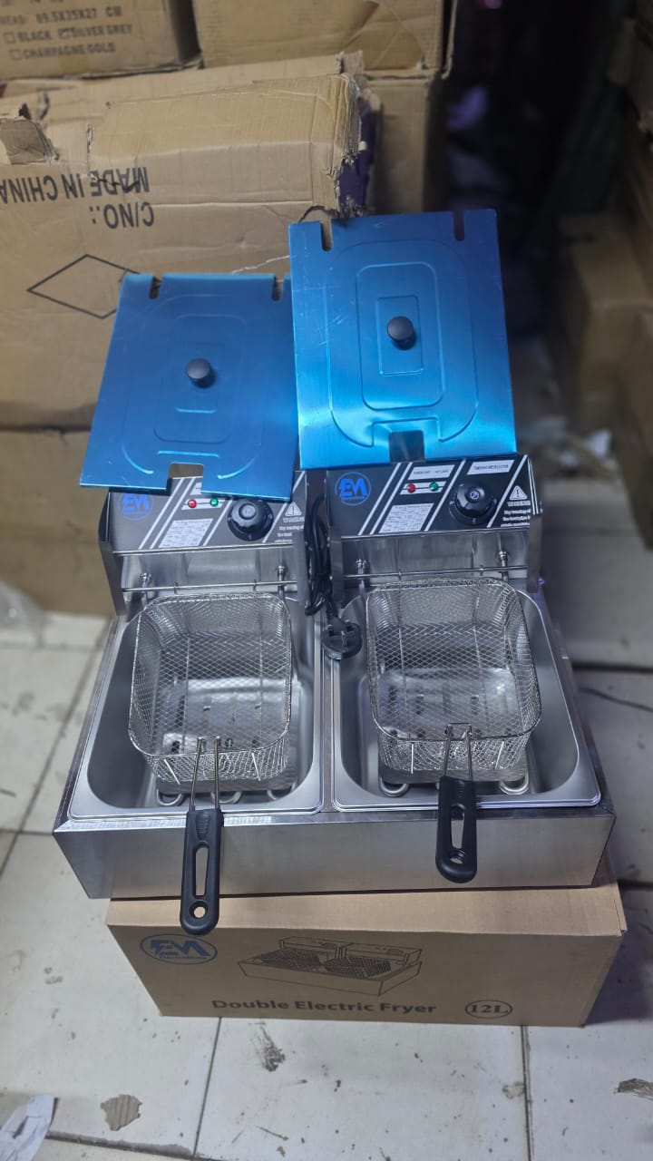 Electromate Double Deep Fryer – 12L of Frying Power! 🍟

Take your frying game to the next level! With dual 6L tanks, cook more at once and serve faster. Perfect for home chefs and small businesses al