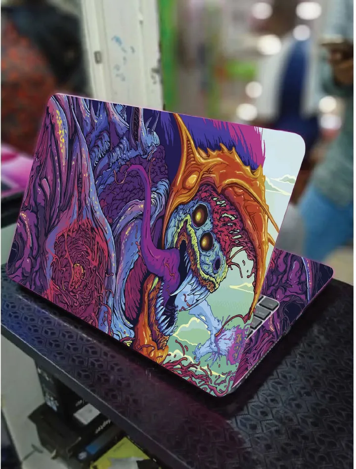 ALLIEN MONSTER ART LAPTOP SKIN/COVER/STICKER, For Laptop Size 11" 13.3" 14" 15" 15.4" 15.6 Universal Vinyl Skin Sticker Cover. AND A CUSTOM MOUSE PAD OF THE SAME
