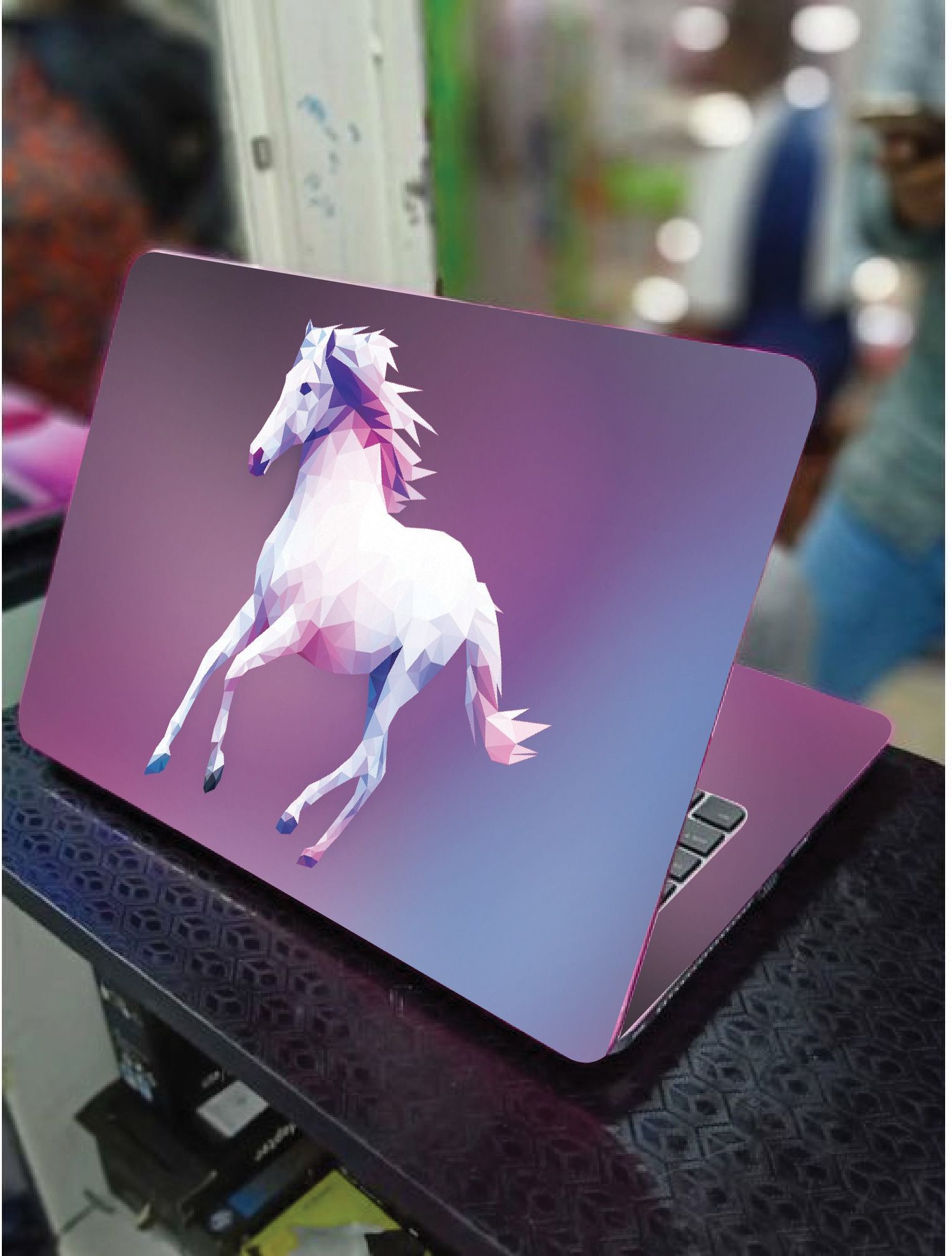 WHITE HORSE LAPTOP SKIN/COVER/STICKER, For Laptop Size 11" 13.3" 14" 15" 15.4" 15.6 Universal Vinyl Skin Sticker Cover. AND A CUSTOM MOUSE PAD OF THE SAME