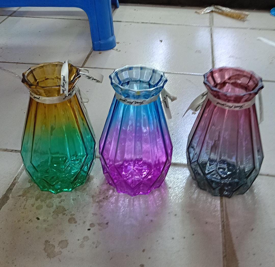Home Flower vase glass diamond coloured 18 cm Decorative Vase for Table Home Decor Office Wedding Living Room