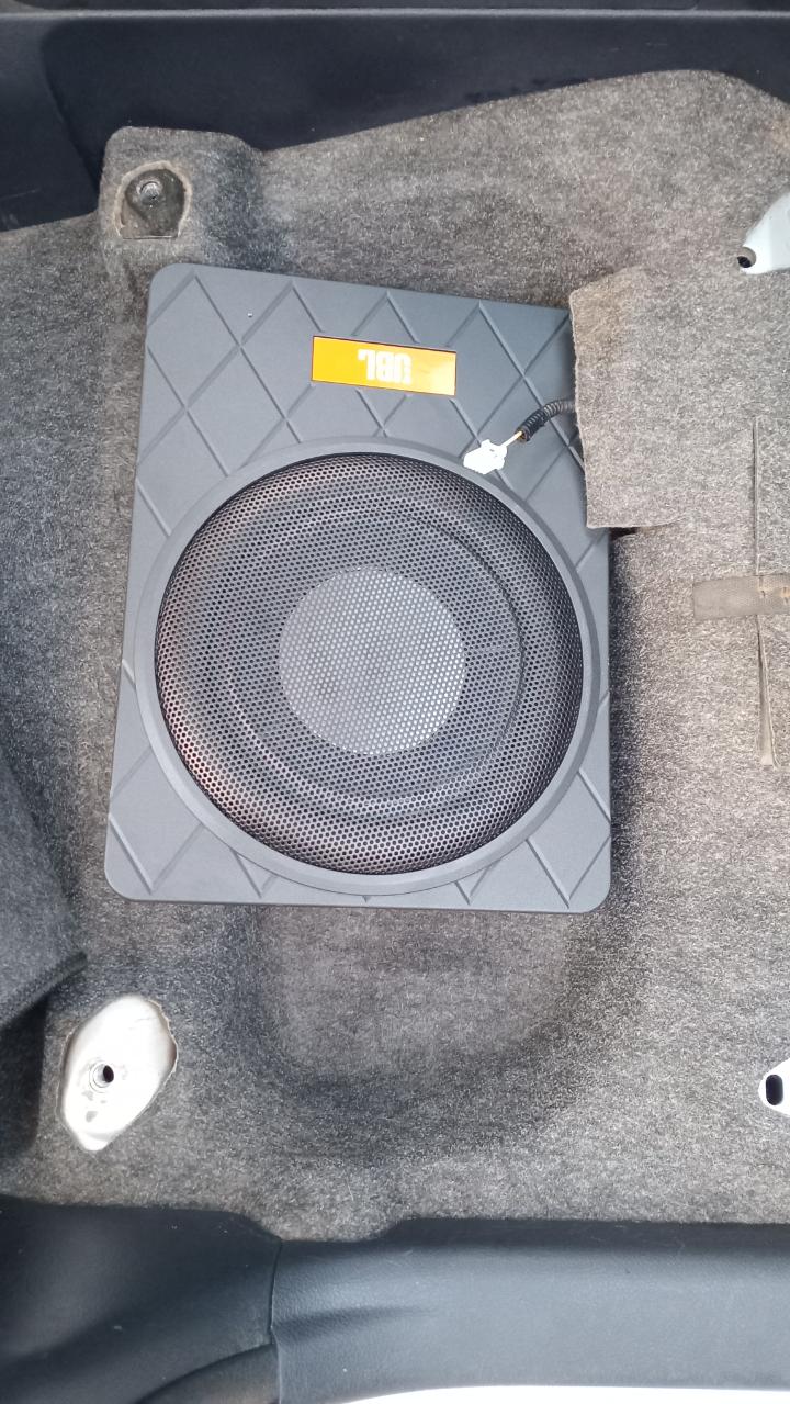 JBL Underseat Subwoofer 3000W