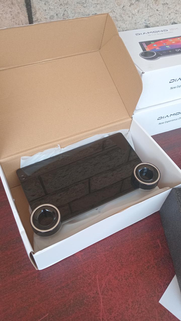 Diamond 2K Android Radio