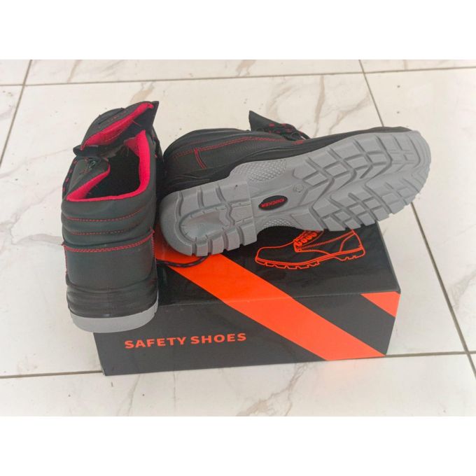 ORIGINAL BLACK LEATHER AND RUBBER SOLE SAFETY BOOTS, INDUSTRIAL BOOTS, SAFETY SHOES, COMPANY SHOES, SCHOOL SAFETY BOOT