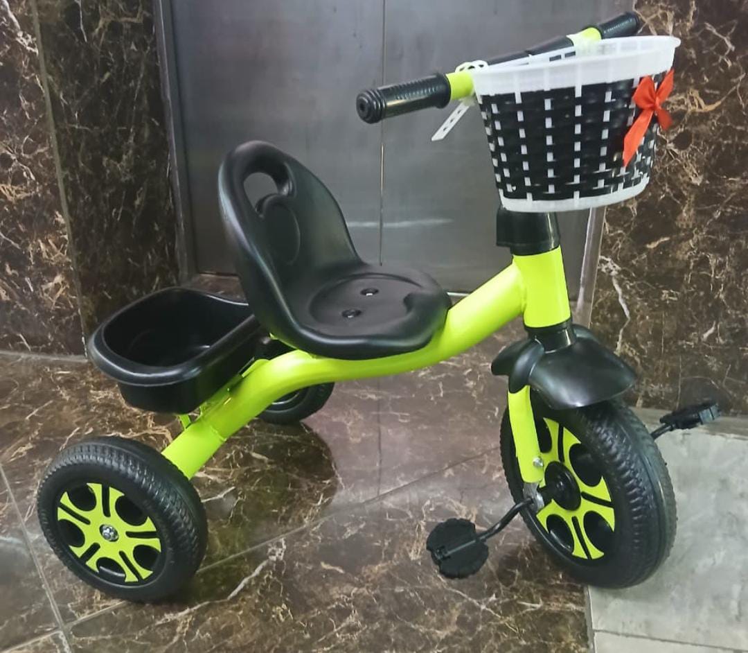 KIDS TRICYCLE
