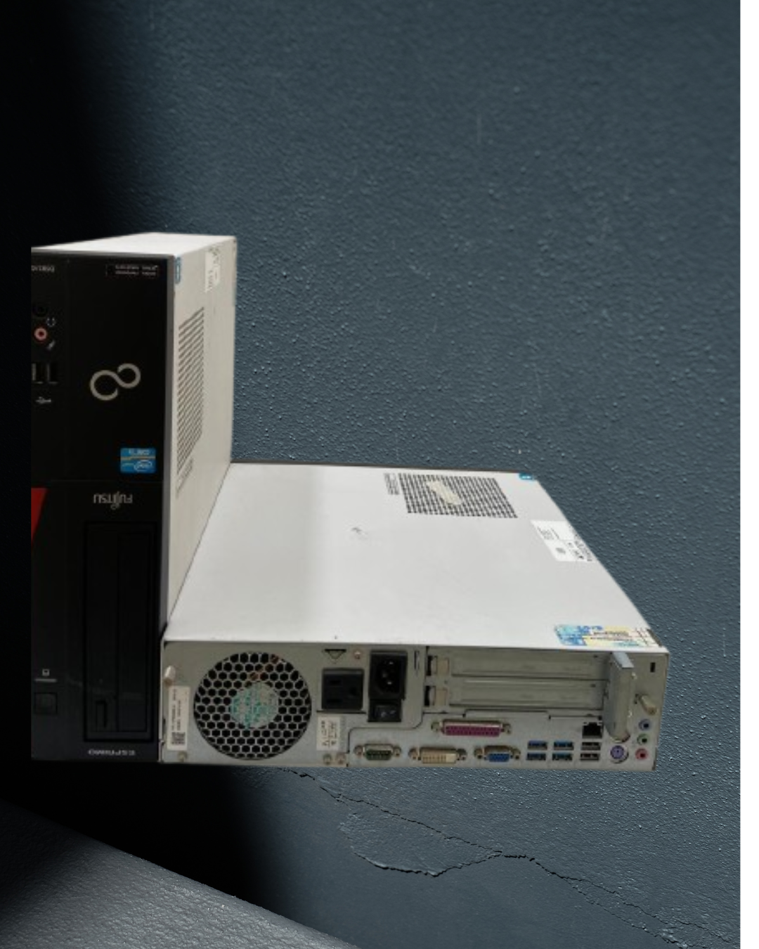 "Fujitsu Esprimo D582/G Tower Desktop - Intel Core i3 3rd Gen, 4GB RAM, 500GB HDD, Windows 10"