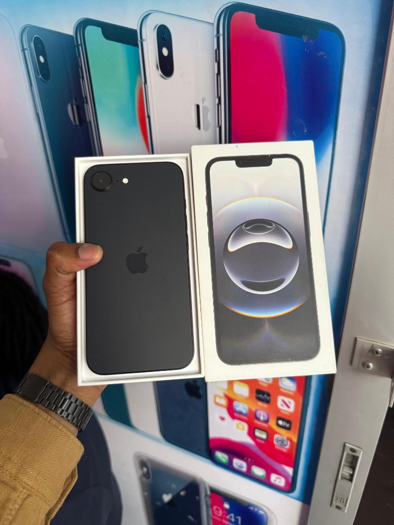 iphone 16e 256gb Brand New