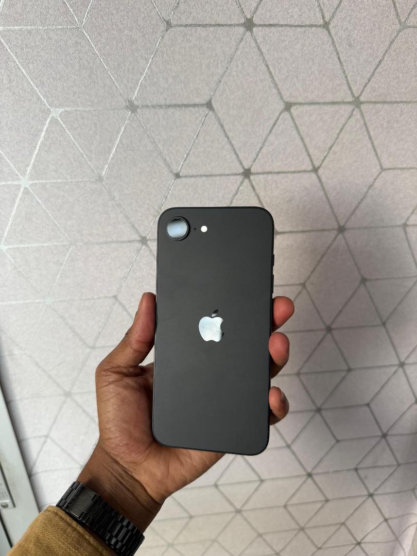 iphone 16e 256gb Brand New