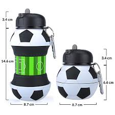 Collapsible Water Bottle for Kids Water Bottle, Silicone Football Water Bottle, 550ml Kids Water Bottle with Keyring, BPA Free Leakproof Foldable Water Bottle for Outdoor,school,