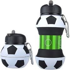 Collapsible Water Bottle for Kids Water Bottle, Silicone Football Water Bottle, 550ml Kids Water Bottle with Keyring, BPA Free Leakproof Foldable Water Bottle for Outdoor,school,