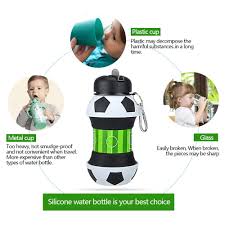 Collapsible Water Bottle for Kids Water Bottle, Silicone Football Water Bottle, 550ml Kids Water Bottle with Keyring, BPA Free Leakproof Foldable Water Bottle for Outdoor,school,