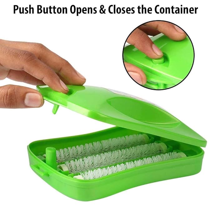 Manual carpet brush mini vacuum cleaner Manual carpet brush vacuum cleaner, no electricity and no batteries meaning it can be used in any setting Handheld brush which can be used anywhere.