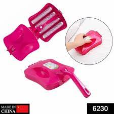 Manual carpet brush mini vacuum cleaner Manual carpet brush vacuum cleaner, no electricity and no batteries meaning it can be used in any setting Handheld brush which can be used anywhere.